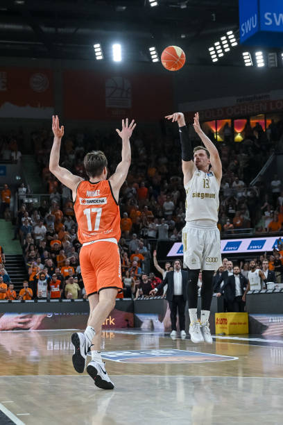 现帮助球队 现帮助球队