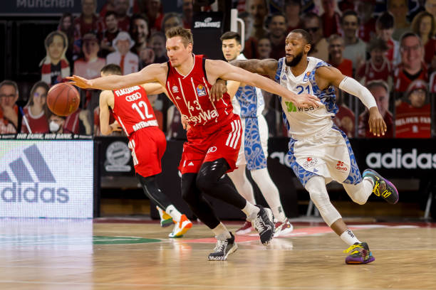 然侮辱他人 然侮辱他人