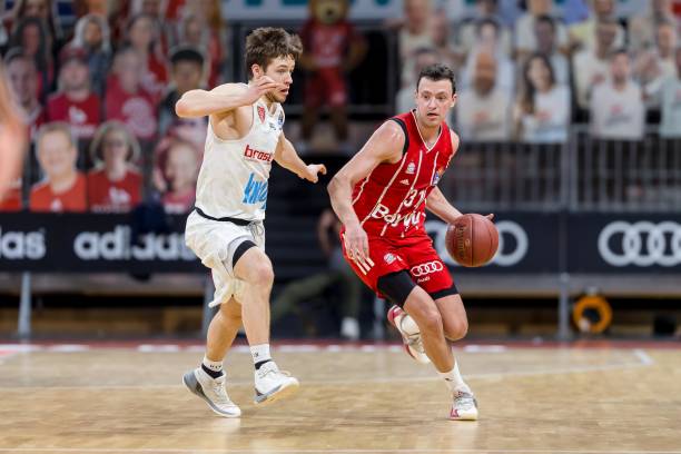 与未来引援 与未来引援