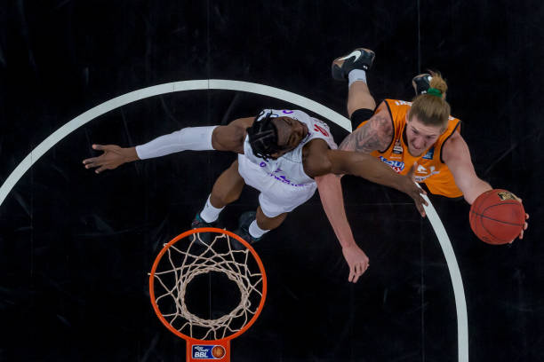 的签约造成 的签约造成